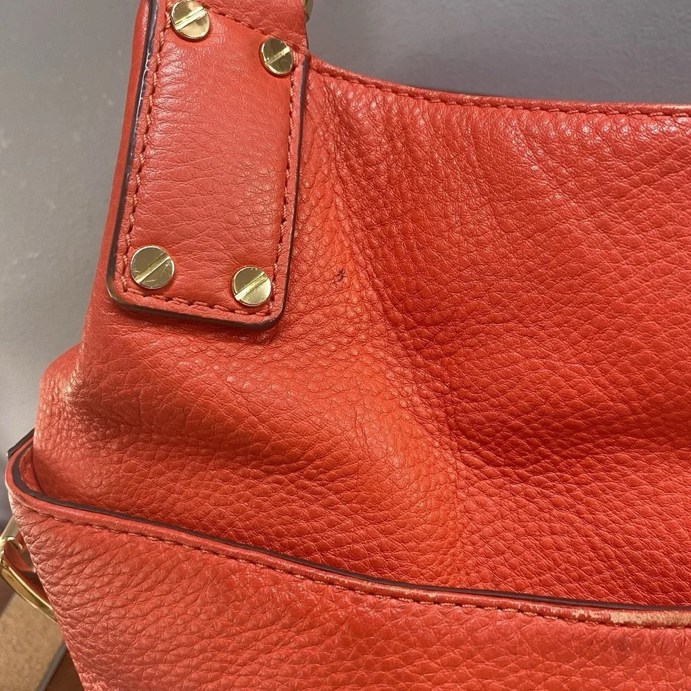 Michael Kors Womens Leather‎ Bag purse Red Orange&Gold Lined Pockets MK Charm